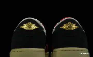 Hyperoad Room Retro Jordan 1 Trophy OG Low Home 0608